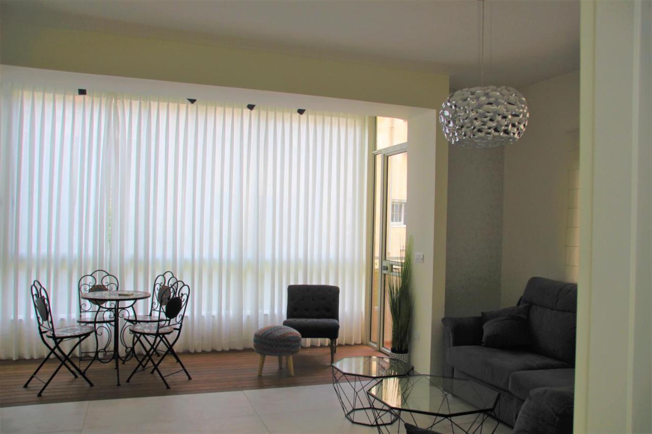 Arianked Palace With Private Parking Tel Aviv-Jaffa Exterior foto